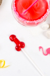 Sucette pnis daiquiri fraise avec alcool